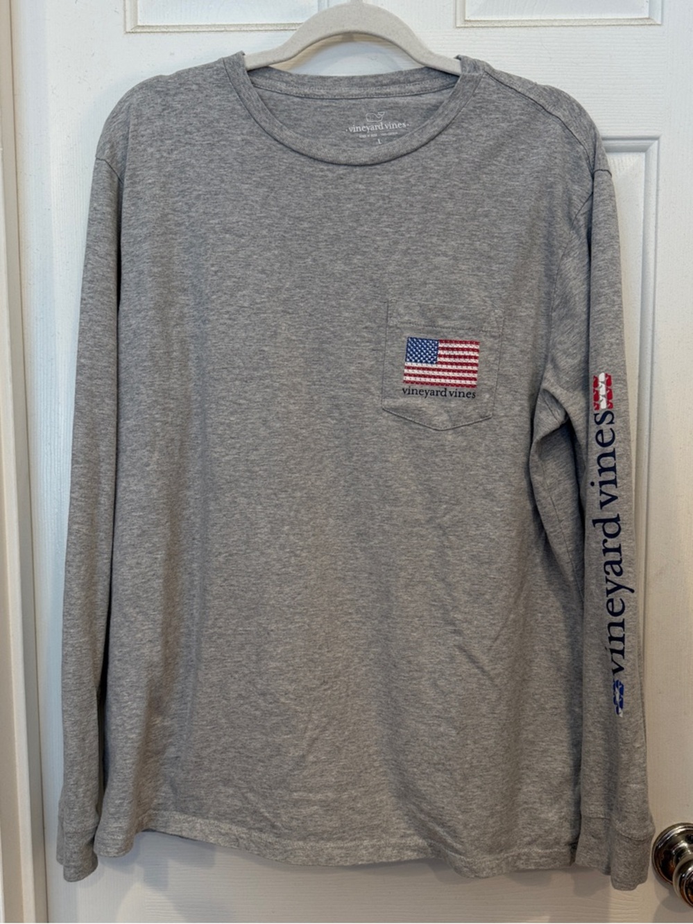 Vineyard Vines Gray Long-Sleeve Pocket Tee with American Flag